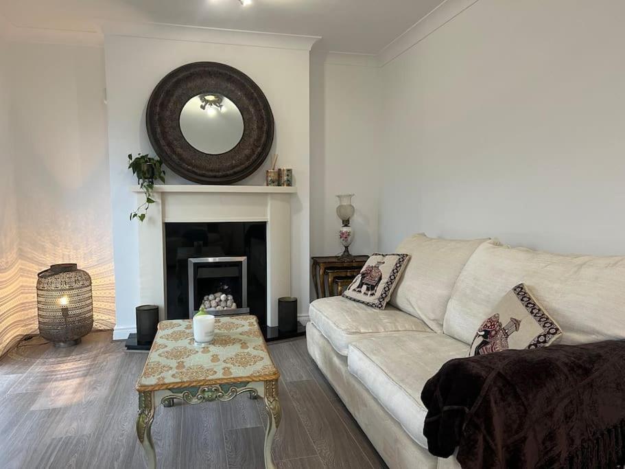 Cosy 2 Double Bed Apartment Swords Εξωτερικό φωτογραφία
