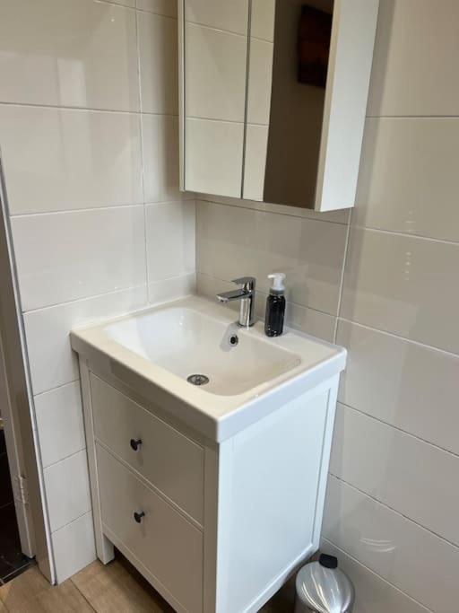Cosy 2 Double Bed Apartment Swords Εξωτερικό φωτογραφία